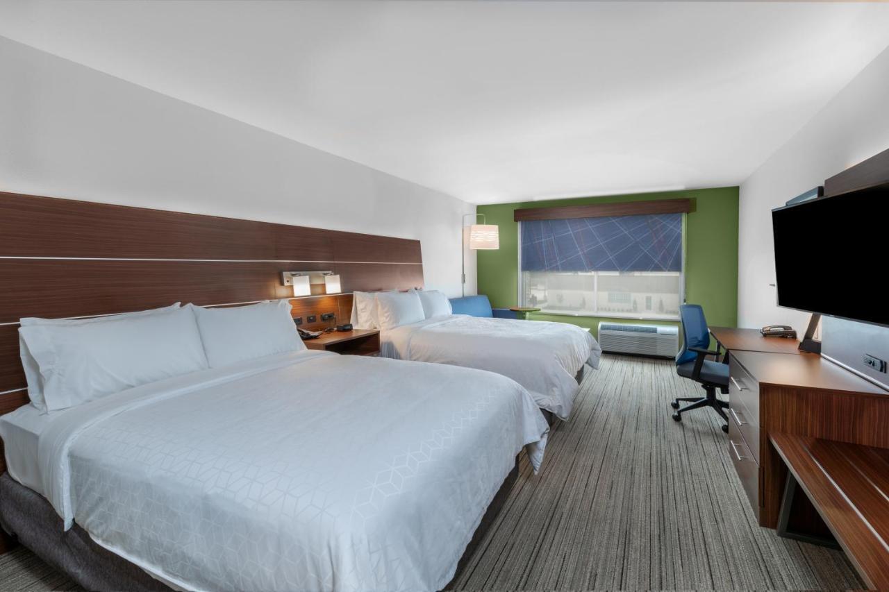 Holiday Inn Express & Suites - Parsons By Ihg Exterior foto